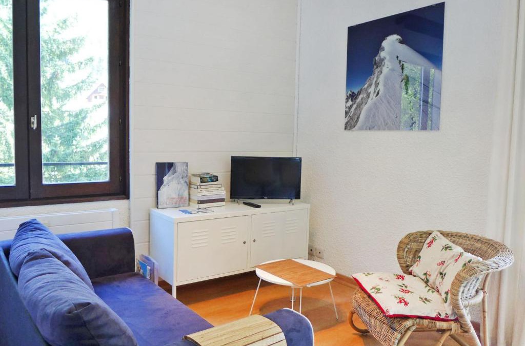 Chamonix-Mont-Blanc Apartment | Apartment Le Cristal des Glaces by Interhome