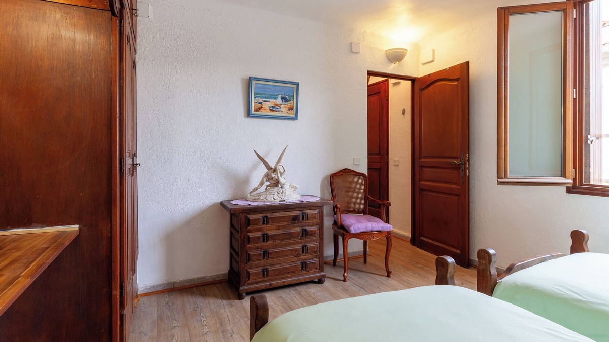 Bonneveine Apartment | Apartment 'Le Tony' with Wi-Fi and Air Conditioning