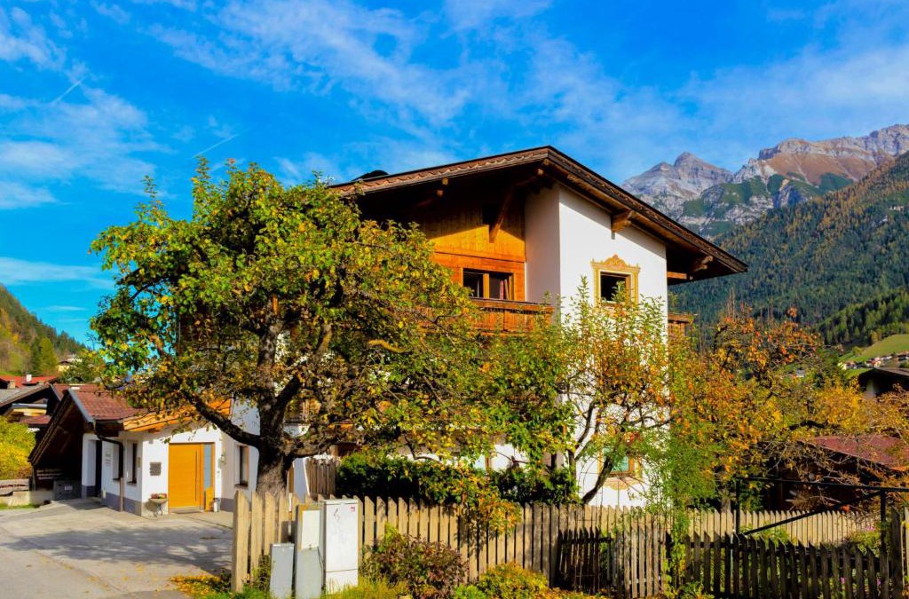 Neustift Im Stubaital Apartment | Apartment Lisa by Interhome