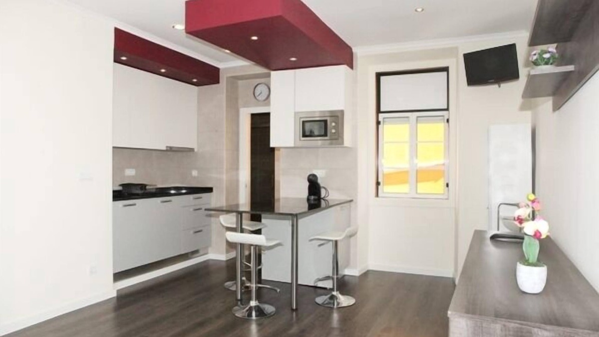 Santo Condestavel Apartment | APARTMENT LISBON OURIQUE RC