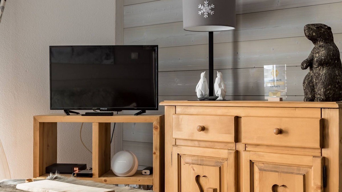 Cauterets Apartment | APARTMENT LOCATED IN TOWN CENTER WIFI SHEETS PRIVATE PARKING SECURE 3 STARS