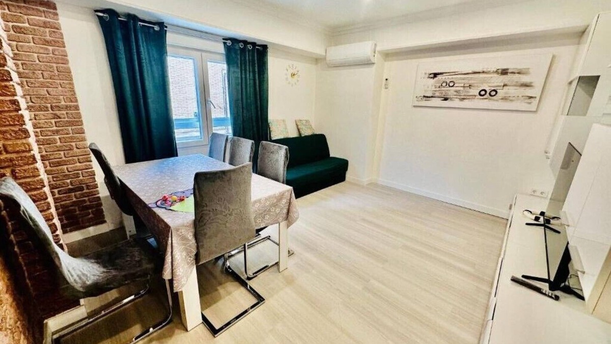 Sagunto Condo | Apartment Lorena 1 min beach