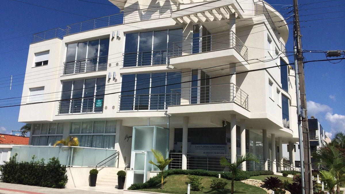 Jurere Apartment | Apartment, Luxury Loft. High standard. Av. Dos Buzios. 2 Suites.