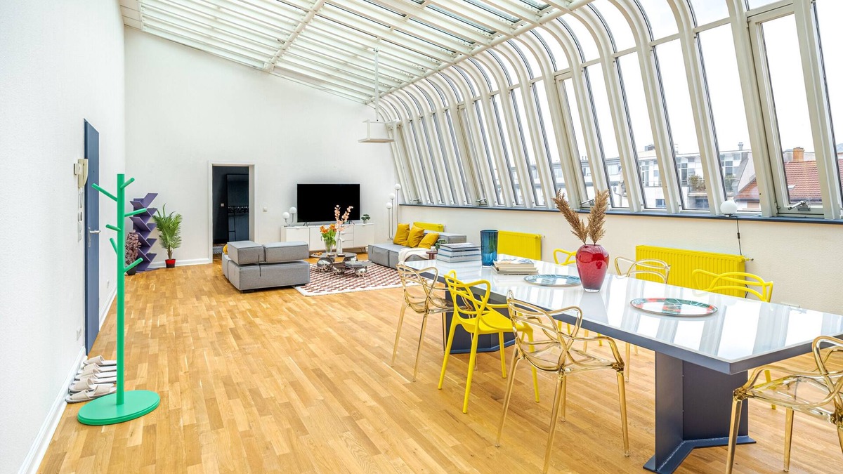 Mitte Apartment | Apartment-Luxury-Private Bathroom-City View-SKY LO