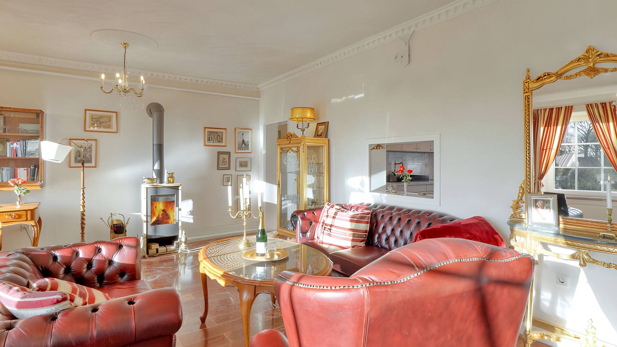 Horsbull Apartment | Apartment 'Maximilian Suite' with Shared Garden and Wi-Fi