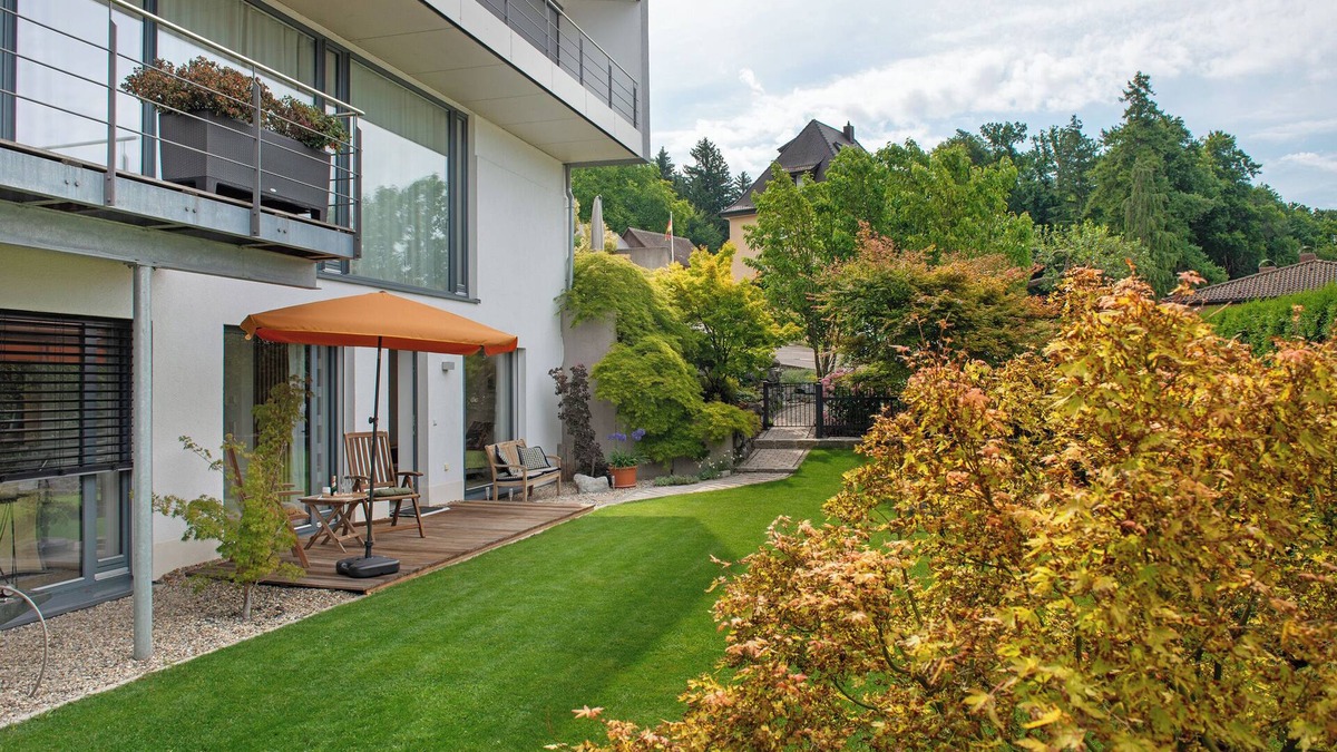 Unteruhldingen Apartment | Apartment 'Meili's Haus' with Private Terrace, Private Garden and Wi-Fi