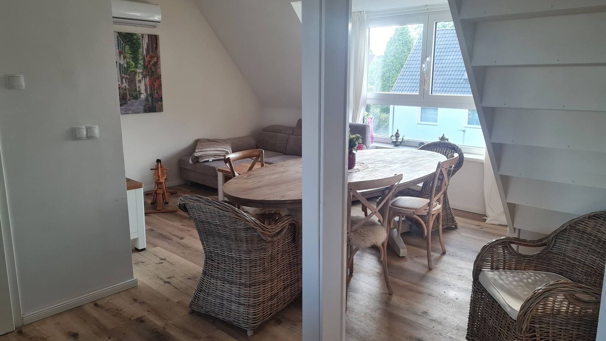 Zweckel Apartment | Apartment 'Maisonette-wohnung In Gladbeck' with Shared Pool, Shared Garden and Wi-Fi