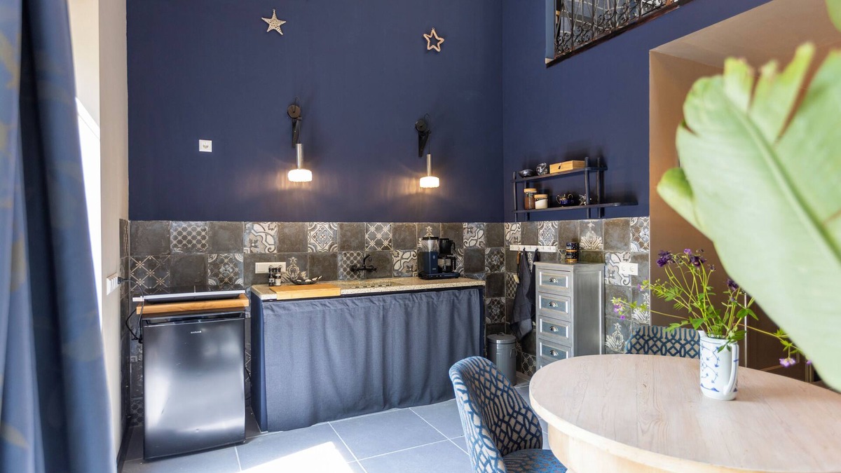Esbeek Apartment | Apartment Maneschijn Delightful sleep in a green location near natural areas.