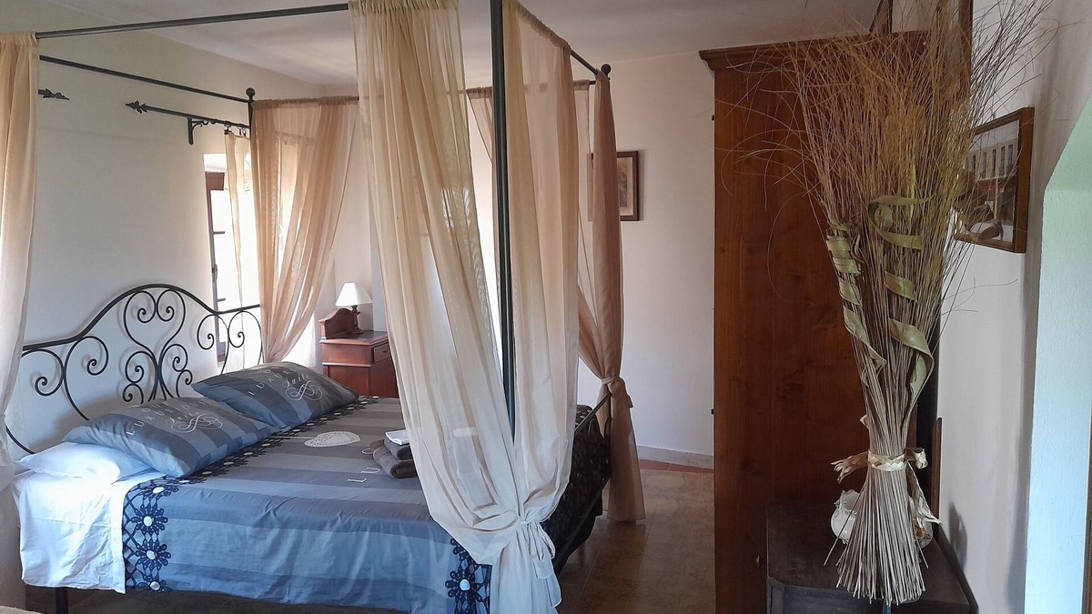 Giomici Apartment | Apartment Mansarda large loft for 2/3 people