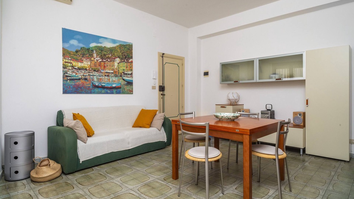 Recanati Apartment | Apartment 'Mary's Home' with Sea View and Balcony