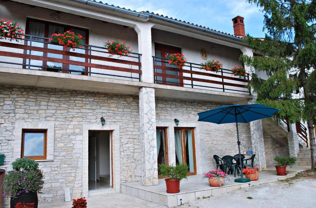 Sajini Apartment | Apartment Mateo