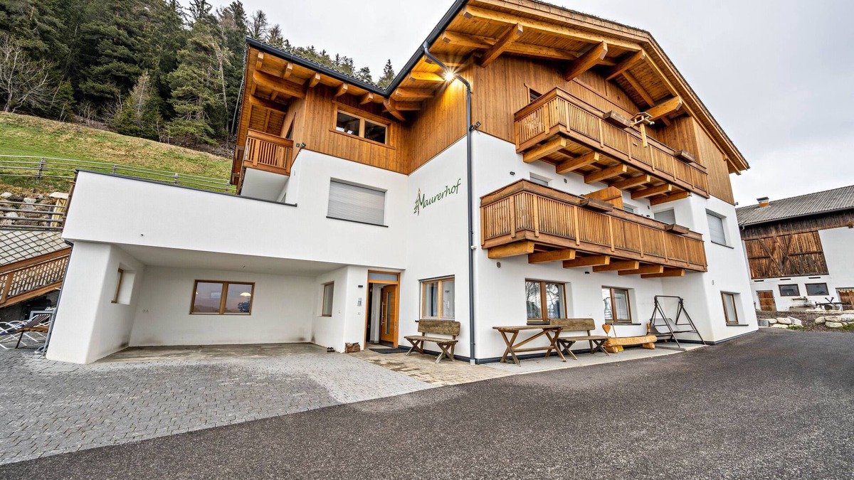 Vandoies Apartment | Apartment "Maurerhof Abendrot" with Mountain View, Private Terrace & Wi-Fi