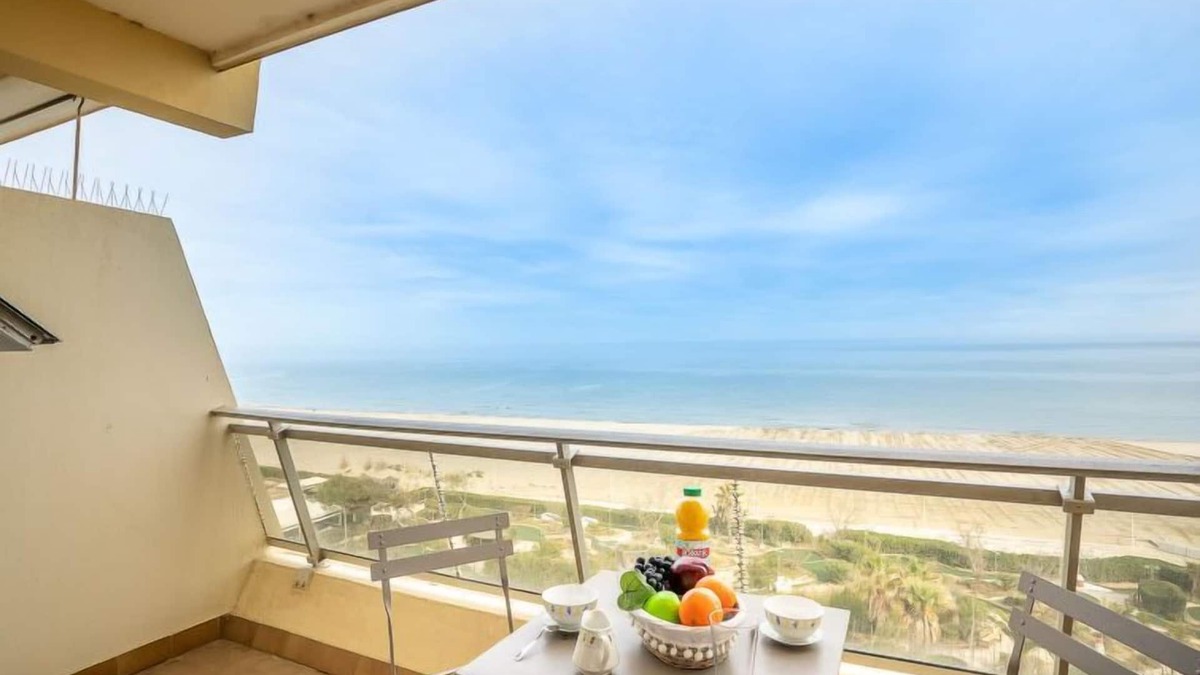 Le Grand Large Apartment | Apartment Milos by Interhome