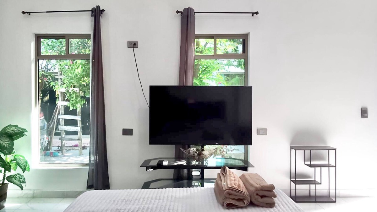 Reynosa Apartment | Apartment minutes away from Reynosa - Hidalgo International Bridge