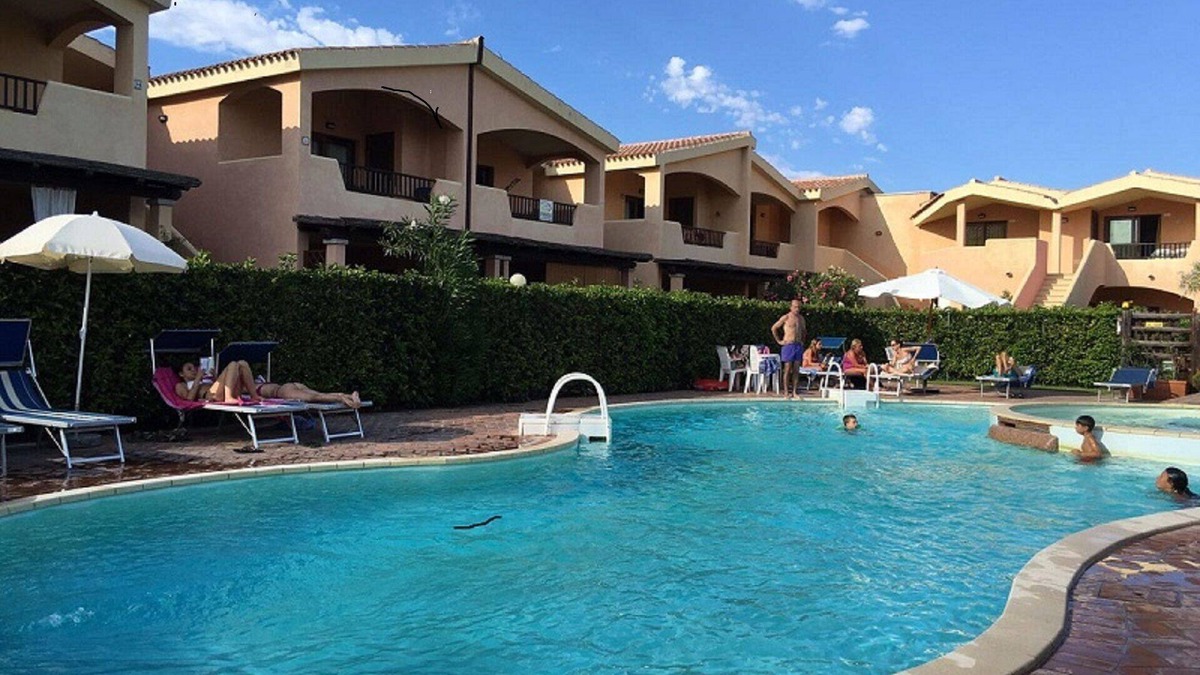 Murta Maria Apartment | Apartment Miscry's - Olbia with swimming pool and terrace