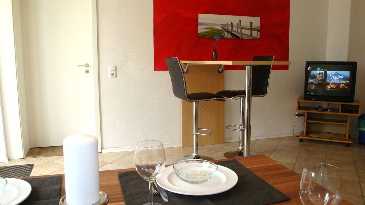 Wolnzach Apartment | Apartment mit Drei Schlafzimmer für 5 Personen und Großer Terrasse, Erdgeschoss