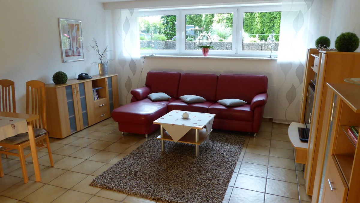 Sankt Ingbert Apartment | Apartment mit Gartenblick
