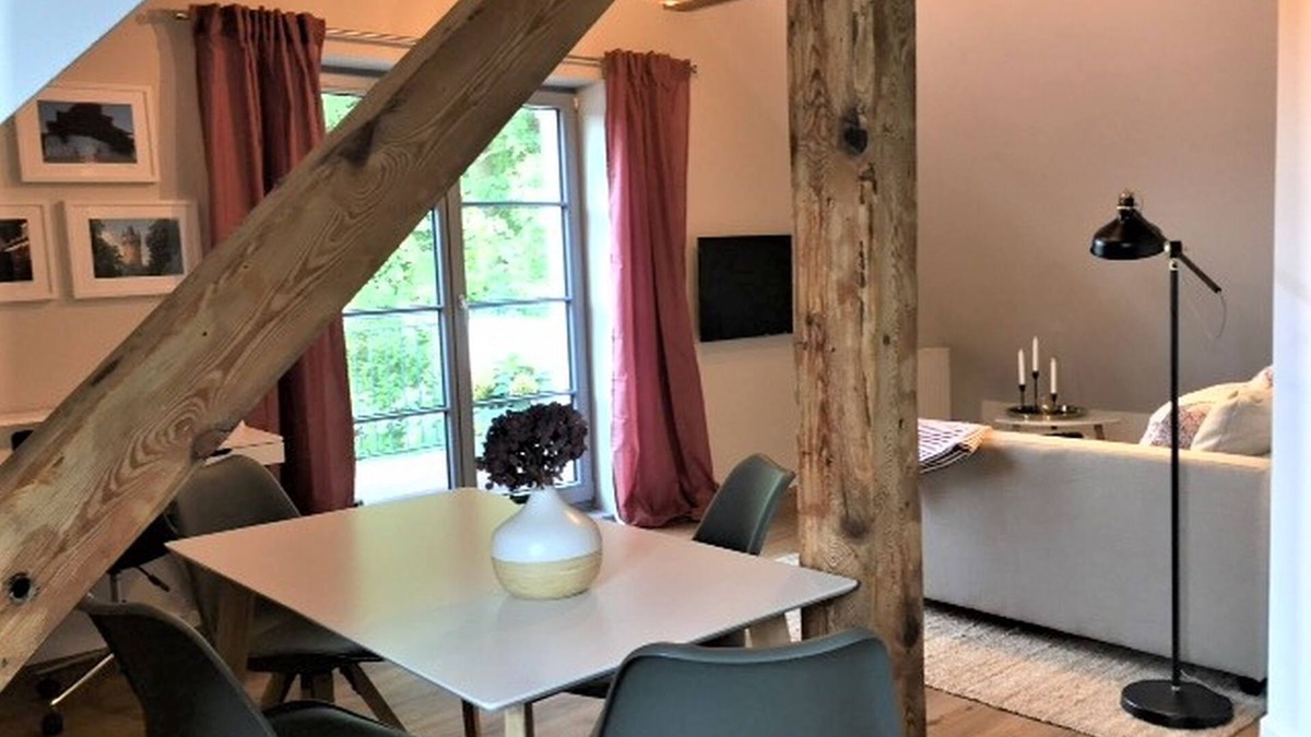 Babelsberg Nord Apartment | Apartment 'Mit Sauna' with Private Terrace and Wi-Fi