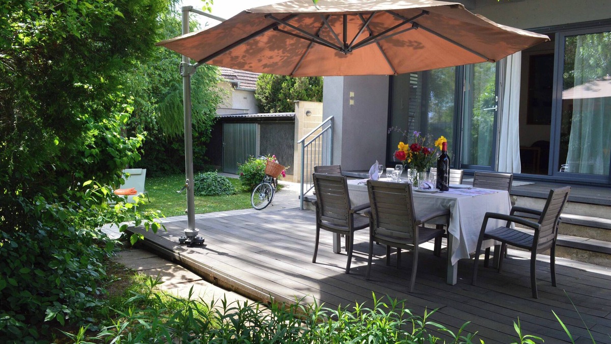 Monchhof House | Apartment mit Terrasse und Garten
