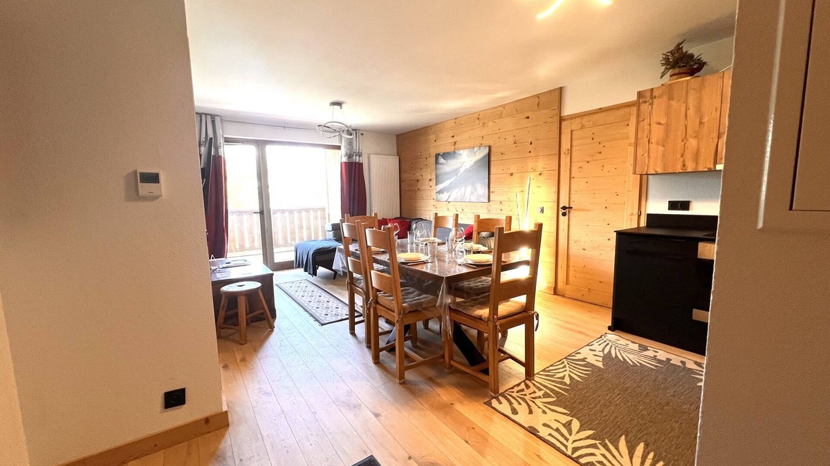 Montalbert Apartment | Apartment-Mountain view-Private Bathroom-Apartment