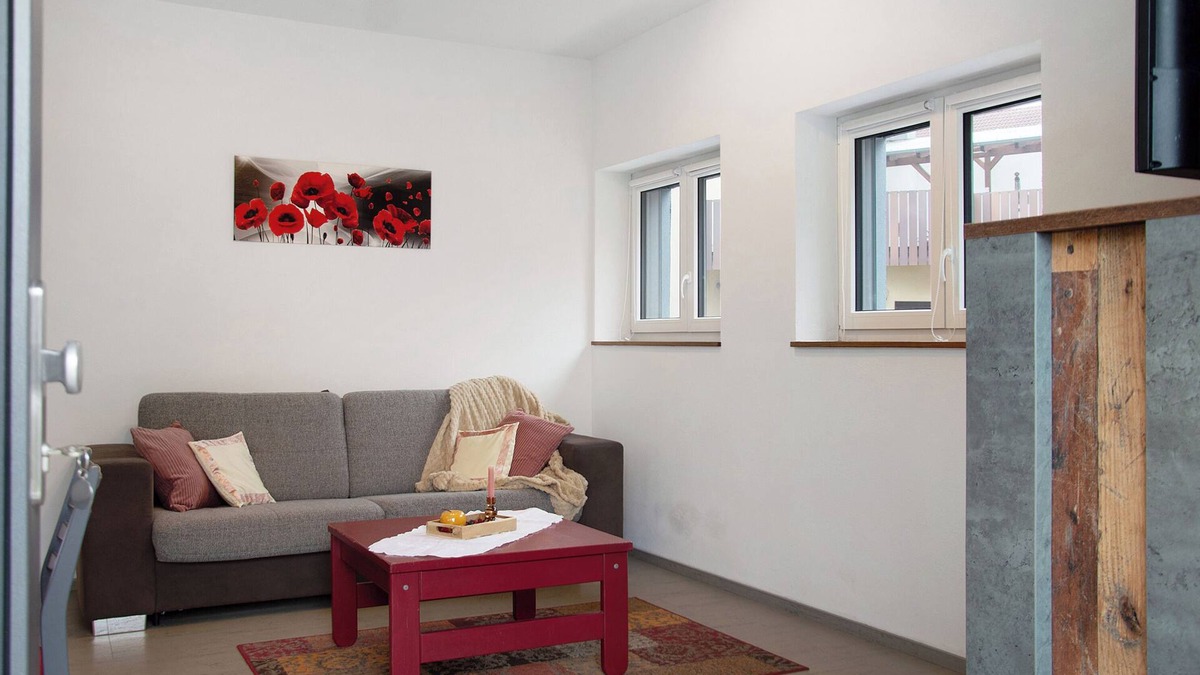Wittighausen Apartment | Apartment 'Mohnblume' with Private Terrace, Shared Garden and Wi-Fi