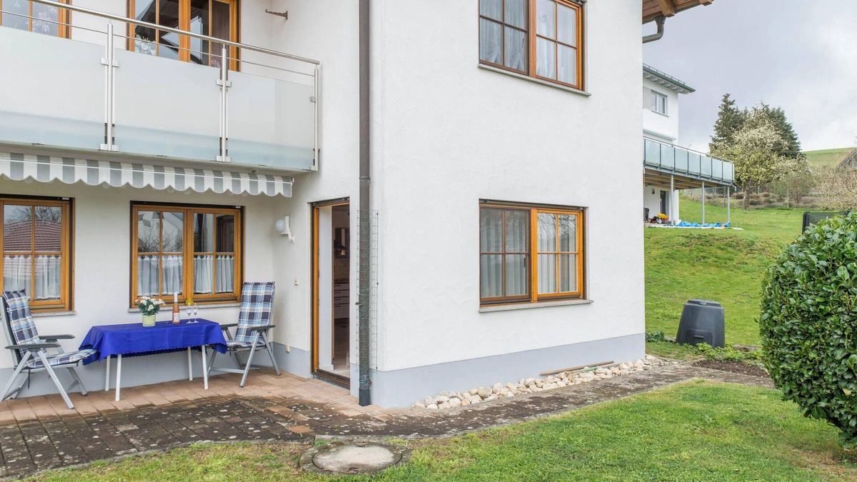 Salem Apartment | Apartment "Möhrle" with Mountain View, Terrace & Wi-Fi