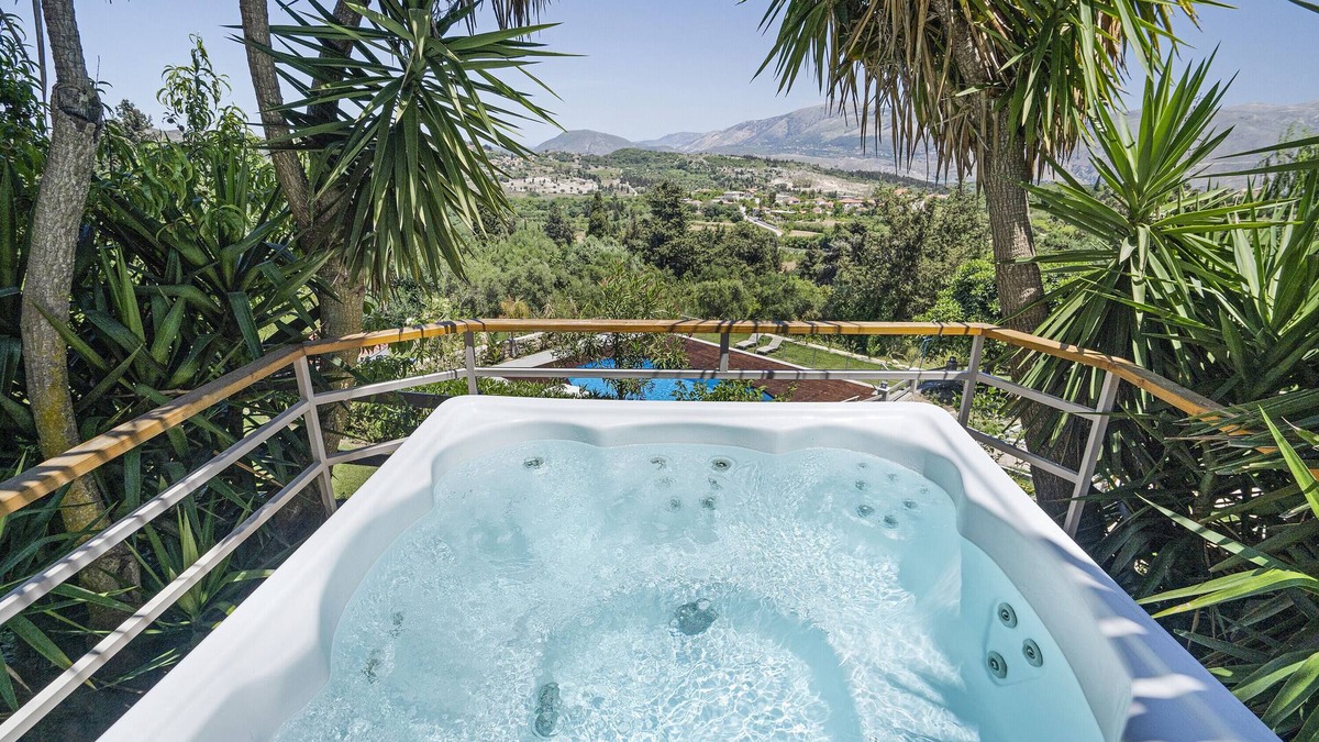 Kalata Apartment | Apartment 'Monte Verde 104' with Sea View, Wi-Fi and Air Conditioning