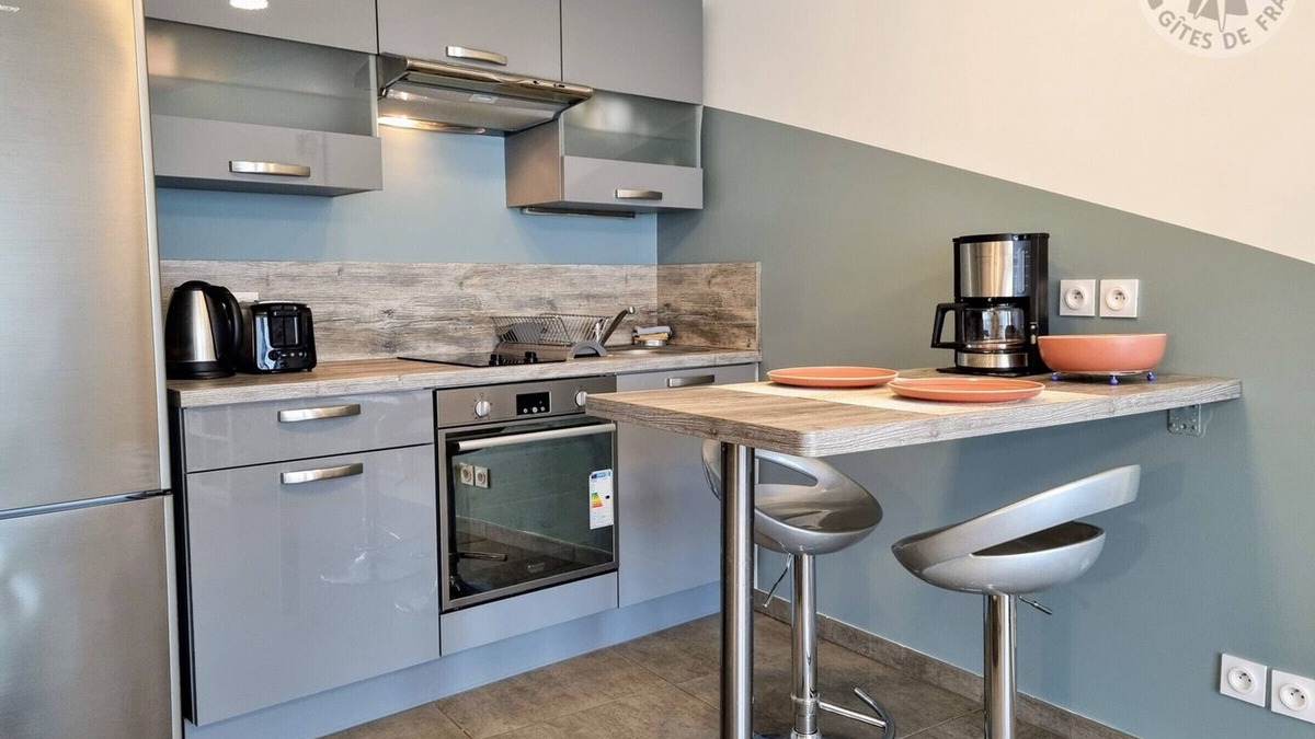 Montalet-le-Bois Apartment | Apartment Montalet-le-Bois, 1 bedroom, 2 persons