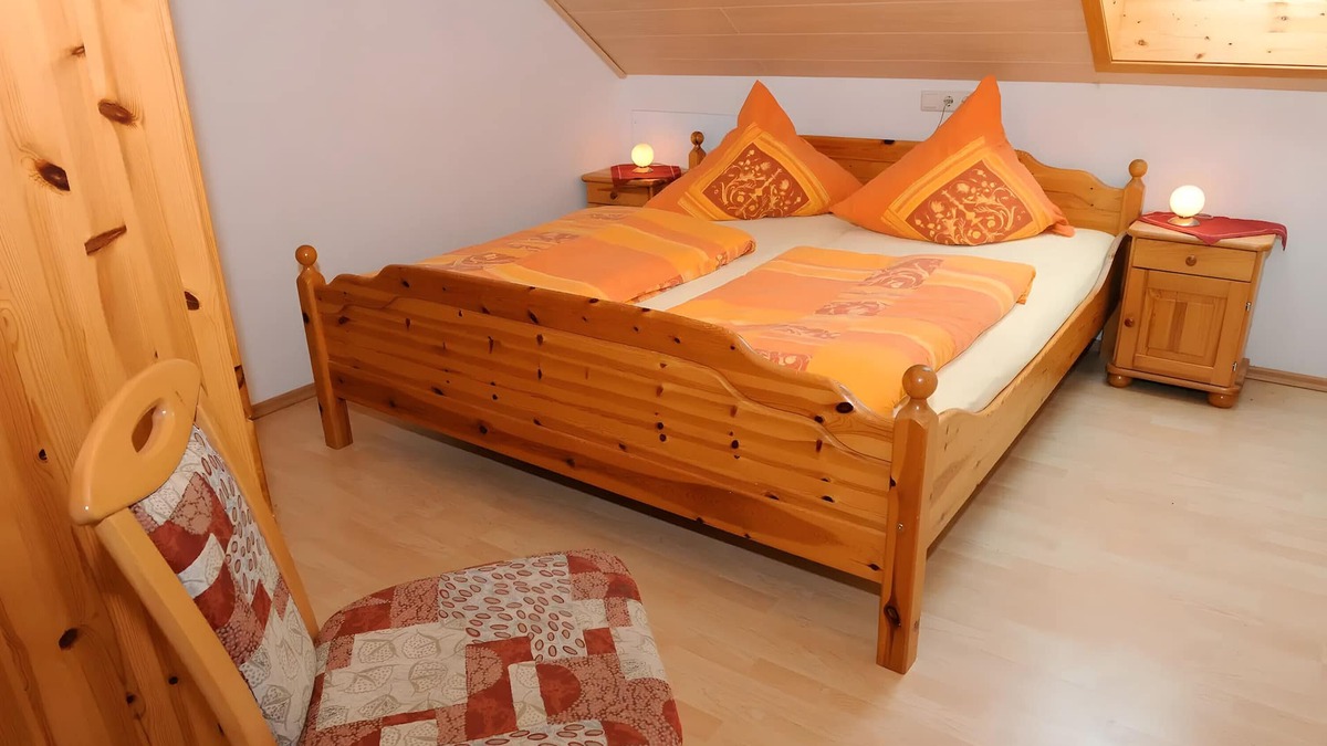 Oppenau Apartment | Apartment 'Moosblick' with Balcony and Wi-Fi