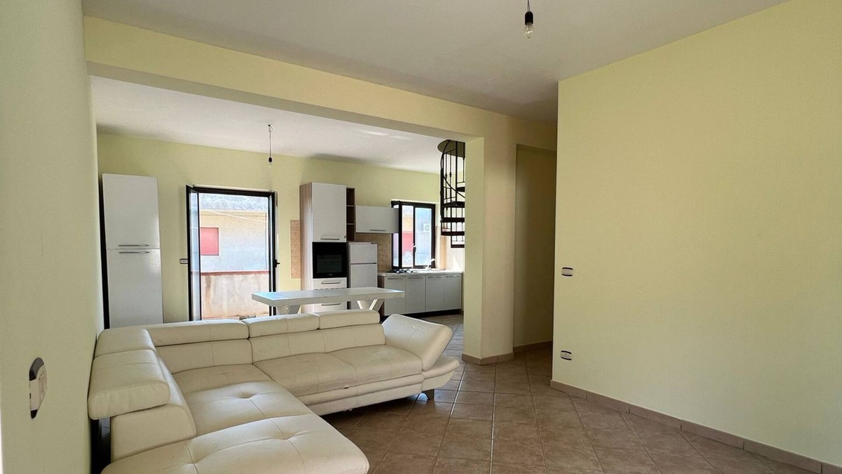 Brancaleone Apartment | Apartment next to the beach