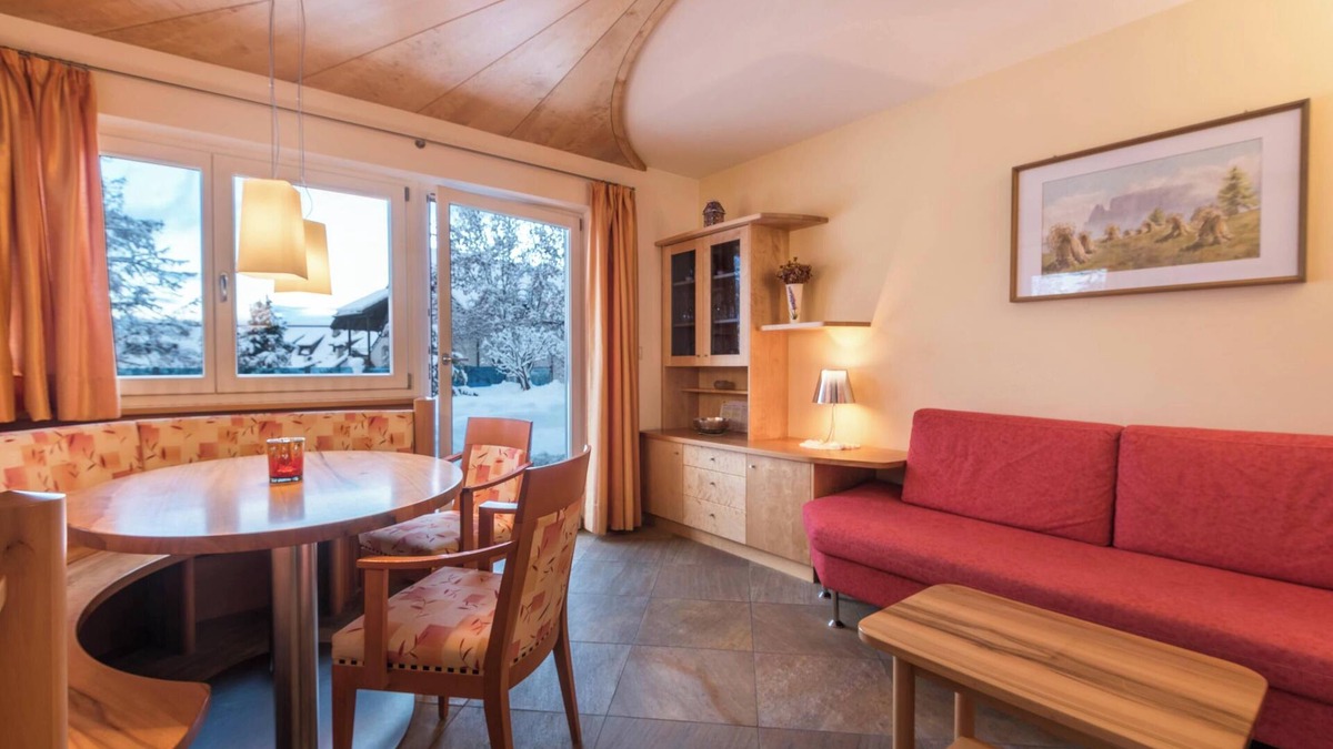 Collalbo Apartment | Apartment Namibia in Villa Anina with Poo