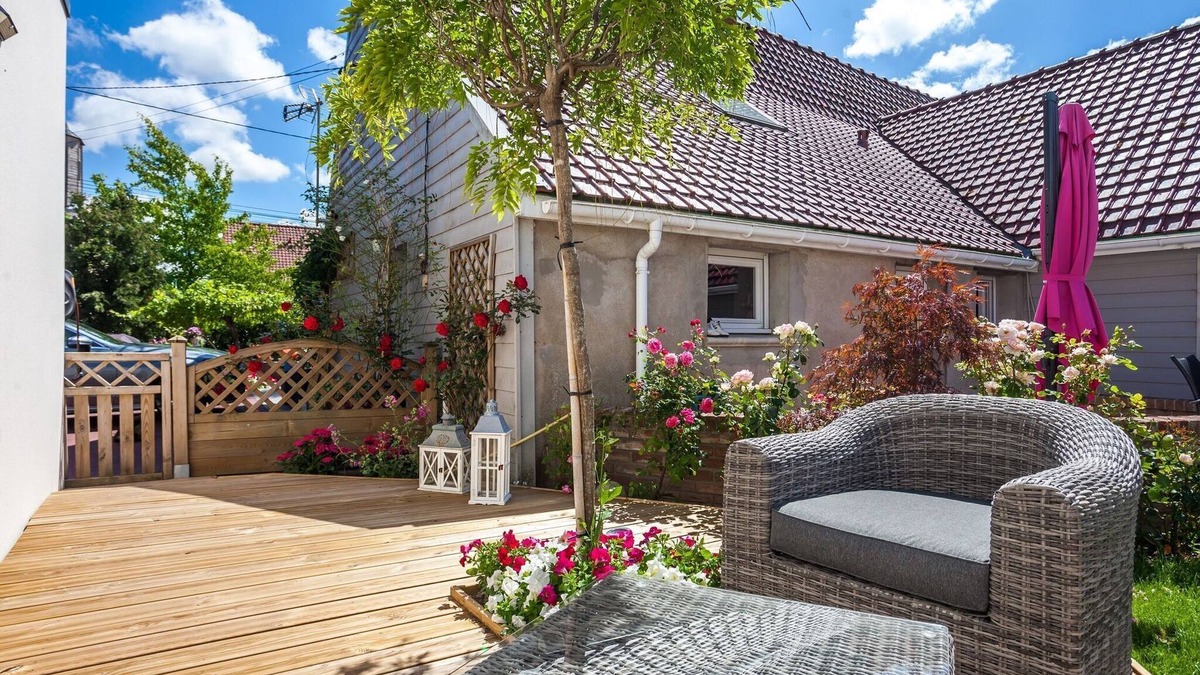 Eperlecques Apartment | Apartment near Blockhouse of Eperlecques