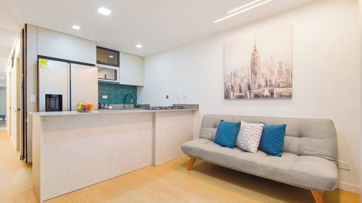 La Castellana Apartment | APARTMENT NEAR LAURELES