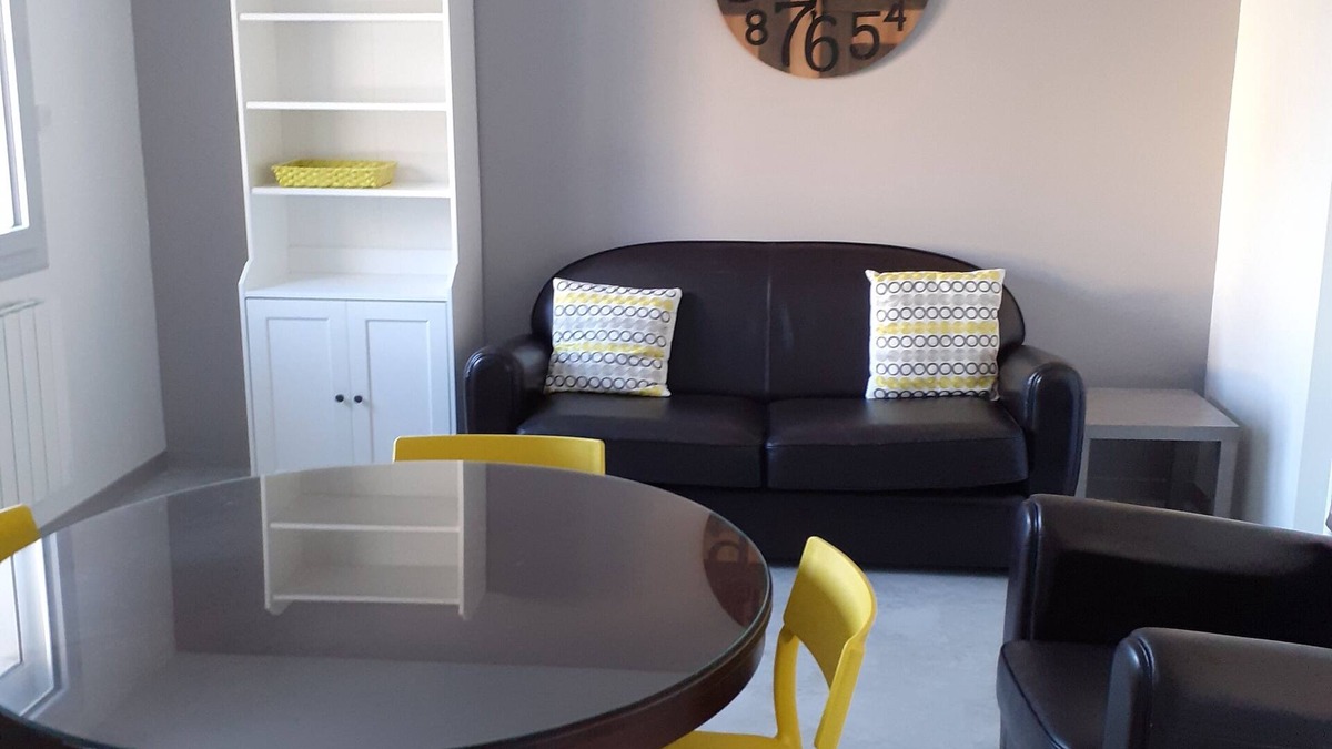 Mende Apartment | Apartment near Mende town center