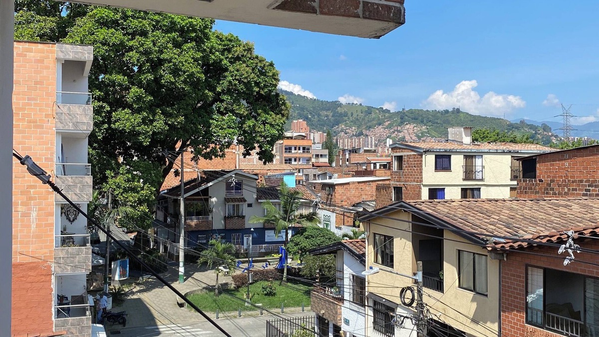 Itagui Apartment | Apartment near the subway and the viva envigado shopping center.