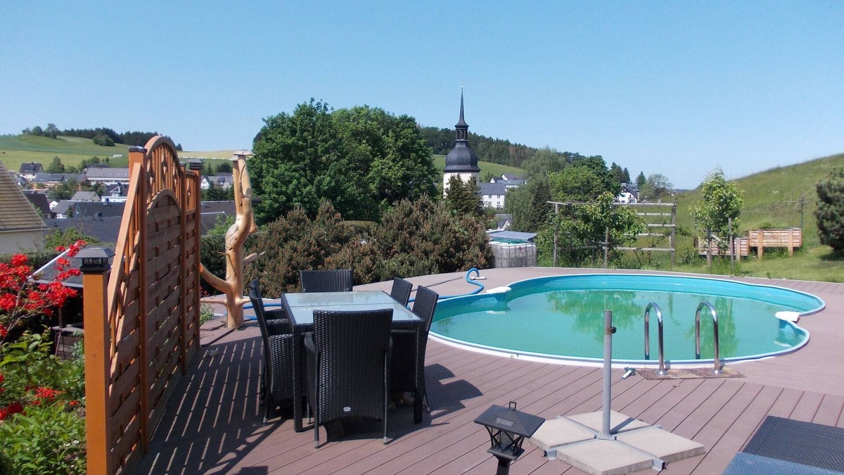 Sosa Apartment | Apartment 'Neubert' with Shared Pool, Shared Garden and Wi-Fi