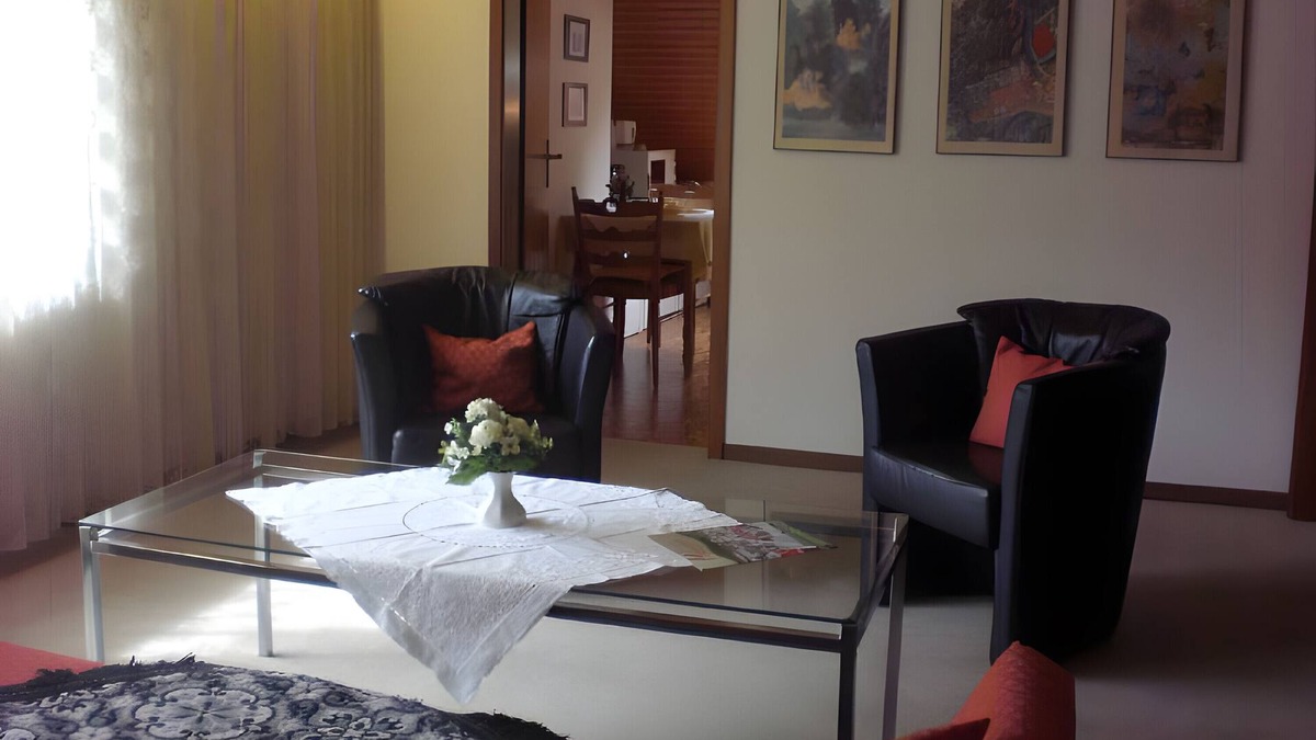 Bad Herrenalb Apartment | Apartment 'Nr 4, 50qm' with Shared Garden, Balcony and Wi-Fi