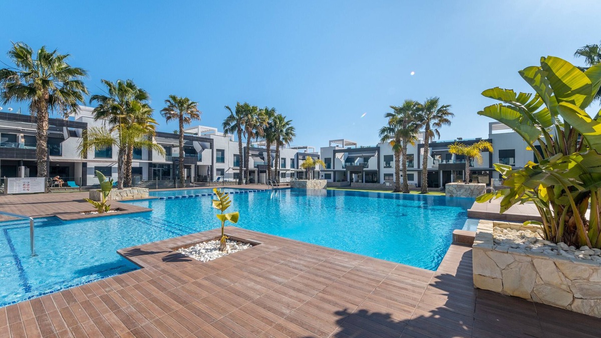 Orihuela Costa Apartment | Apartment "Oasis Beach 3" with Sea View, Pool, 2 Private Terraces & Wi-Fi