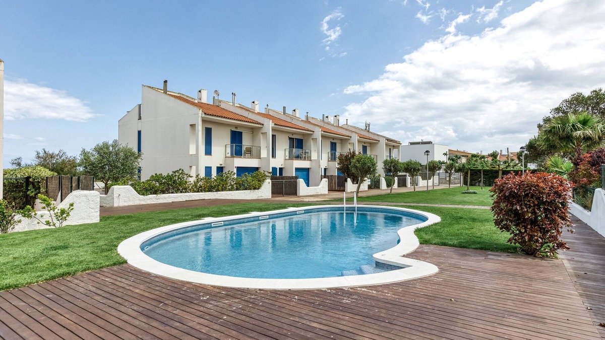 Mas Pinell Apartment | Apartment 'Oasis Premium' with Sea View, Wi-Fi and Air Conditioning