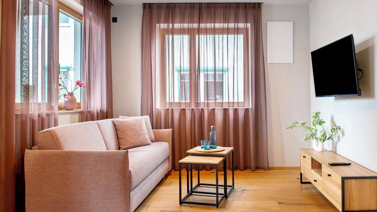 Herbertingen Apartment | Apartment 'Obstgarten' with Private Terrace and Wi-Fi