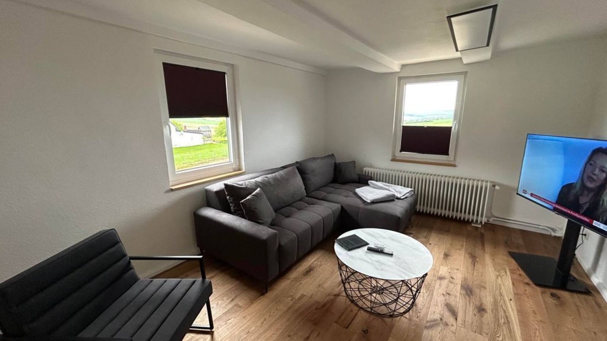 Aerzen Apartment | Apartment OG - LiFarm.de