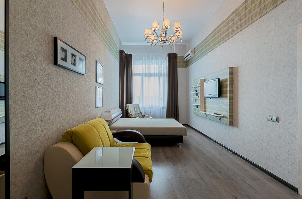 Ozero Dolgoe Apartment | Apartment on Komendantskiy 21k1