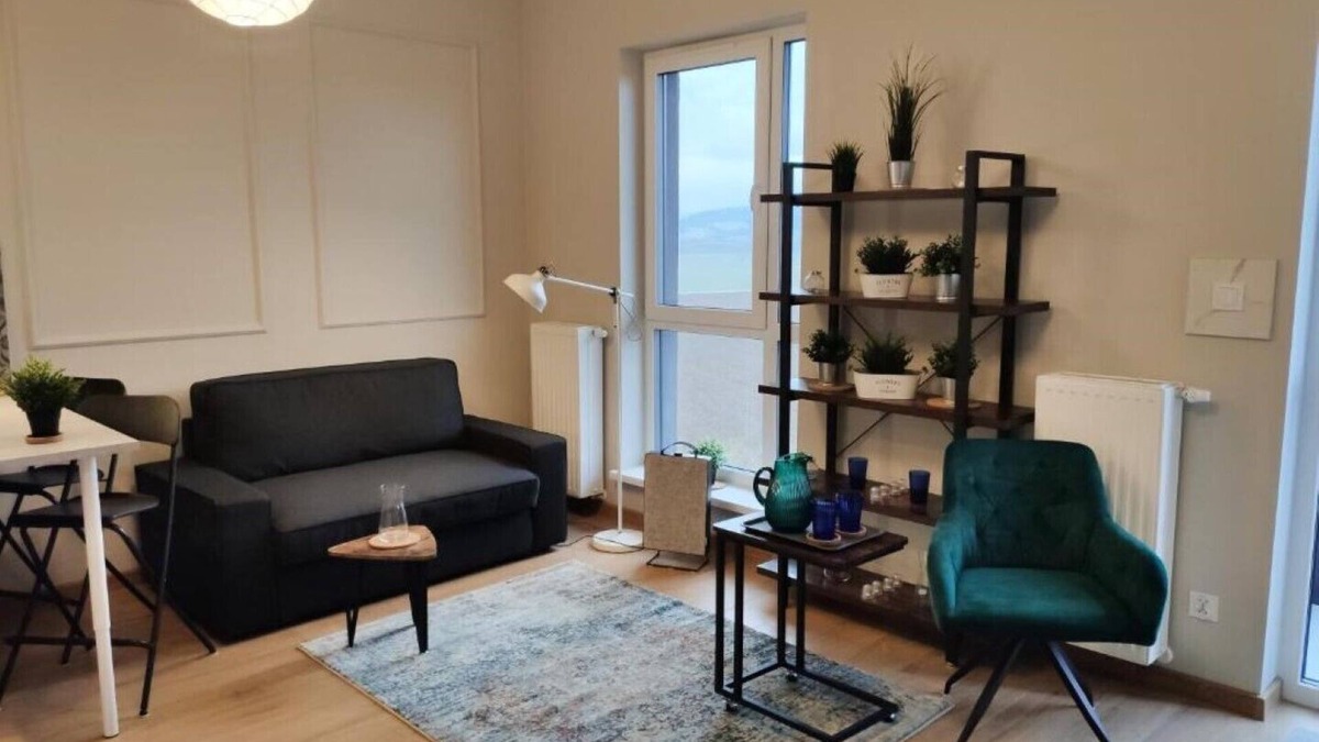 Klodzko Miasto Apartment | Apartment on Letnia 53m2 with a view of the Kłodzko Mountains