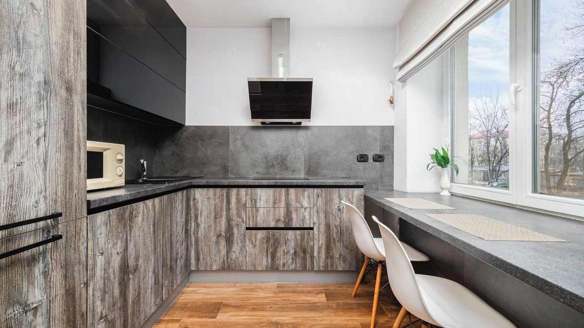 Pervomaysky District Apartment | Apartment on Nezavisimosti 74