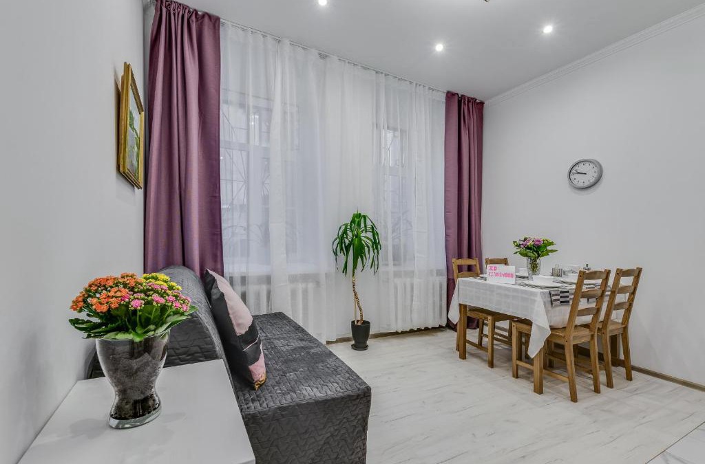 Aptekarskiy Ostrov Apartment | Apartment on Petrogradskaya