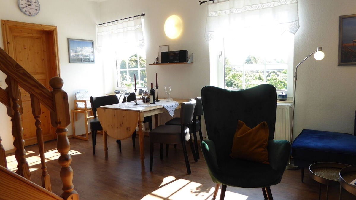 Stickenbuttel Apartment | Apartment 'On the 1st Floor' with Shared Terrace, Shared Garden and Wi-Fi