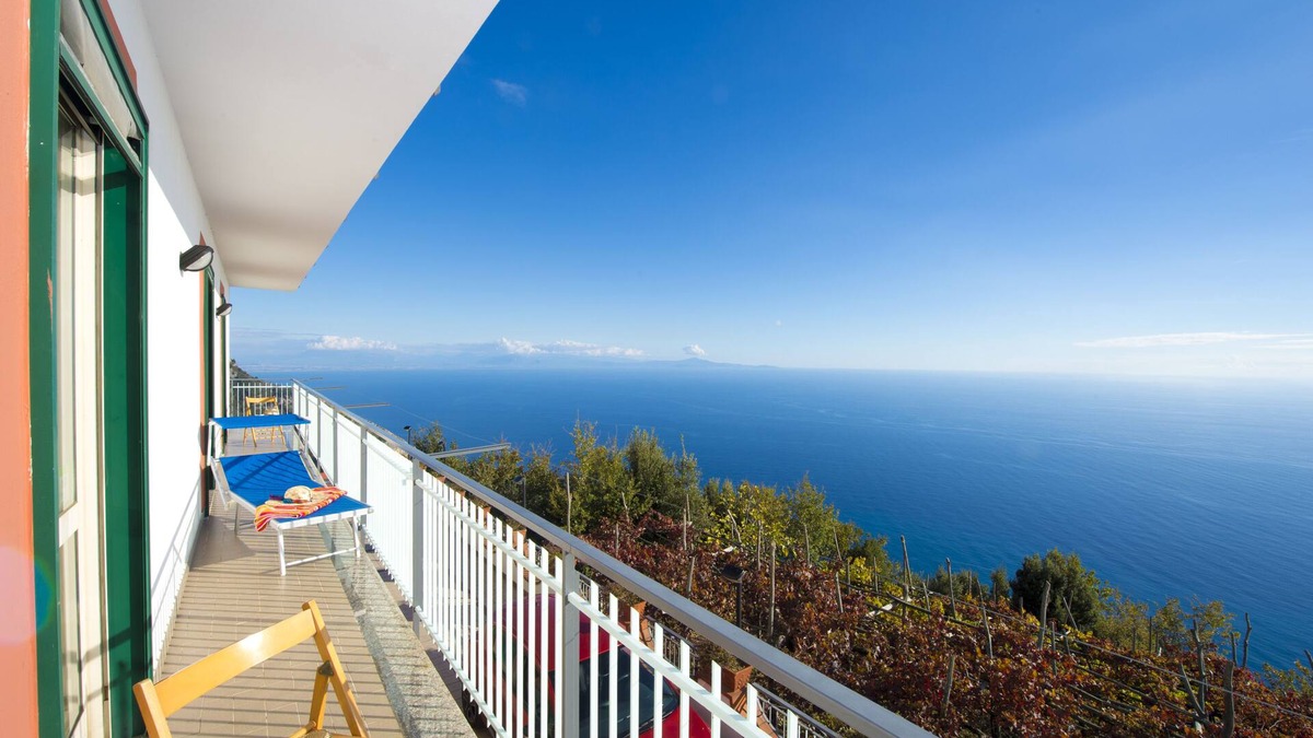 San Michele Apartment | Apartment - on the Amalfi Coast Furore "Tramonto"