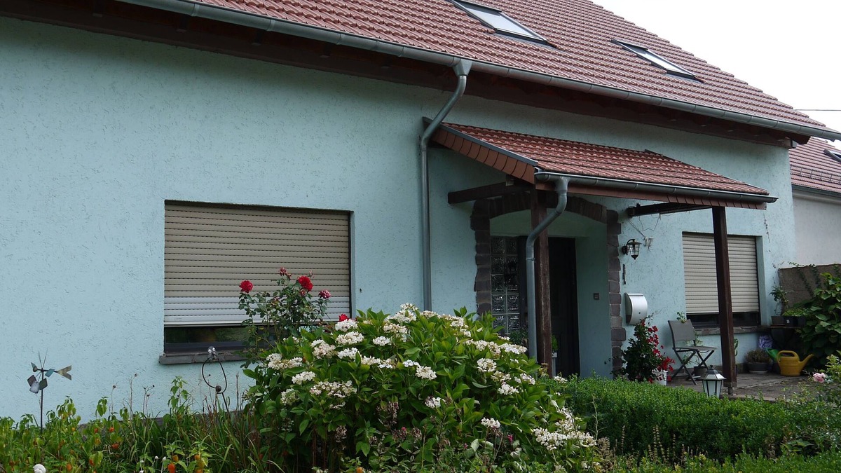 Losheim am See Apartment | Apartment on the edge of the forest in Losheim am See district Scheiden