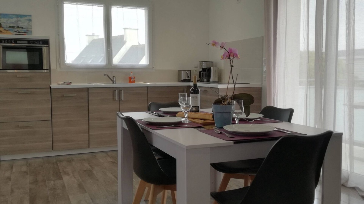 Landeda Apartment | Apartment on the dunes of St Marguerite with heated above ground pool 3 *