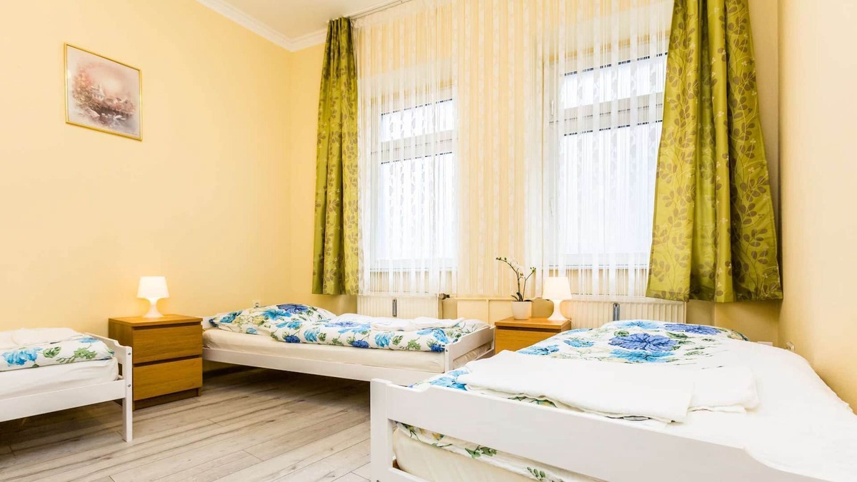 Muelheim Apartment | Apartment on the ground floor (W4) - 3 single beds